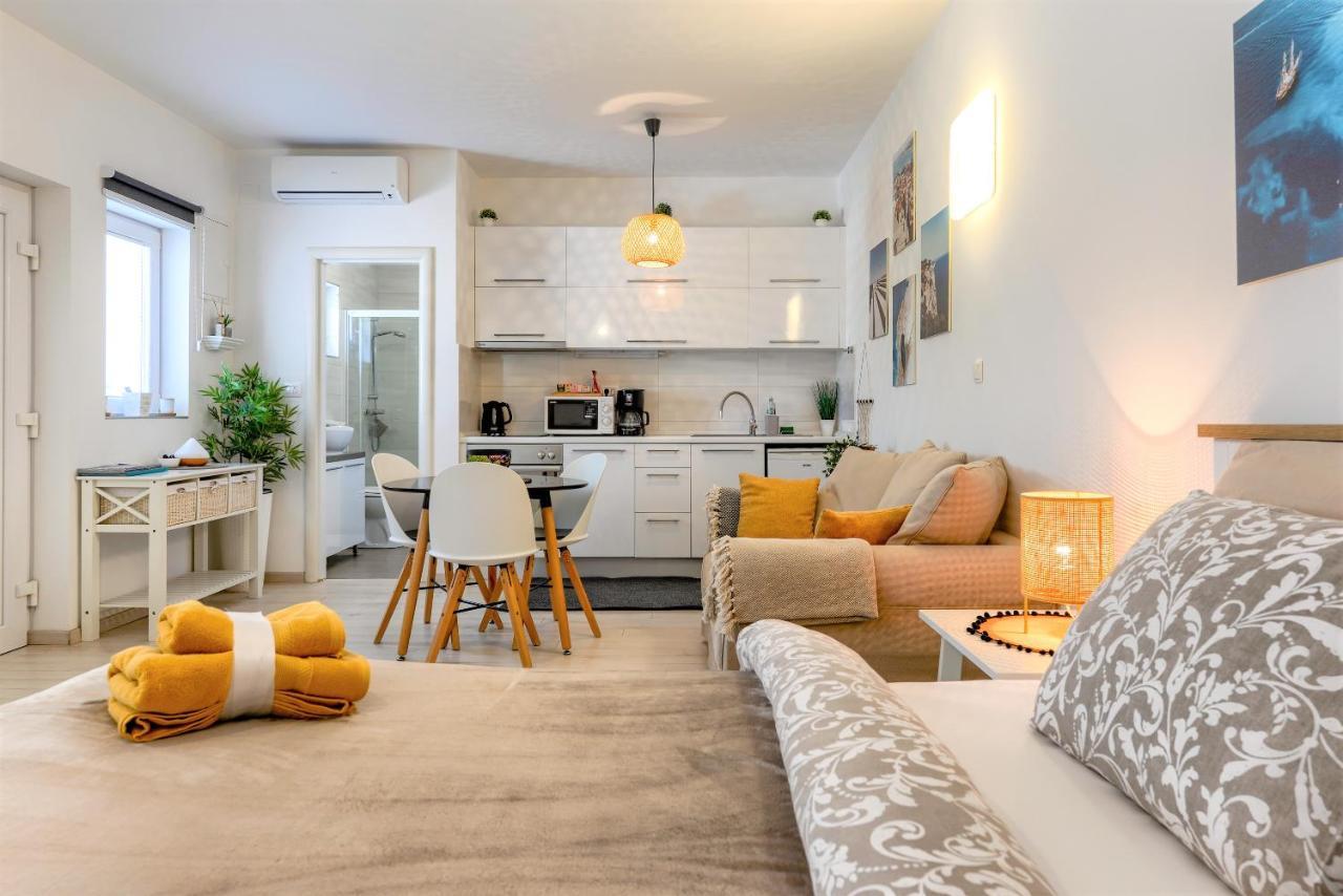 Studio Mare Zadar Luaran gambar