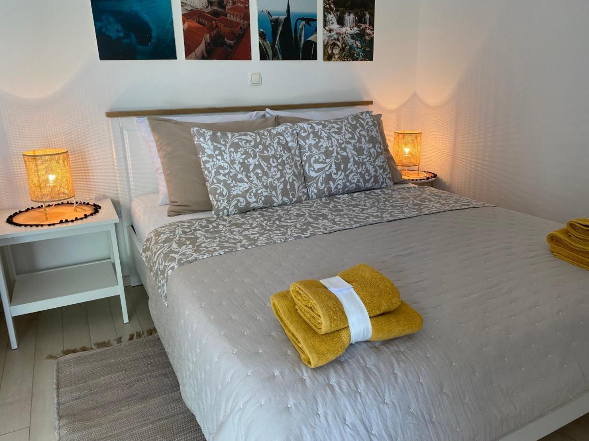 Studio Mare Zadar Luaran gambar