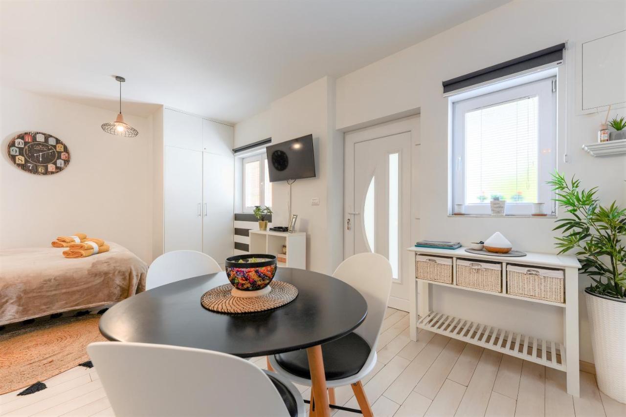 Studio Mare Zadar Luaran gambar